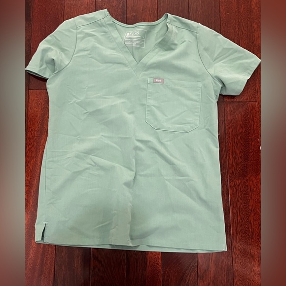 FIGS Mint Green V-Neck Scrub Top - Picture 1 of 5